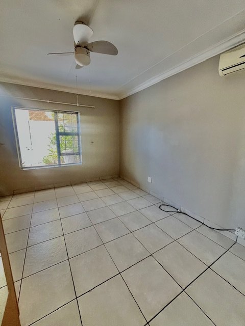 To Let 3 Bedroom Property for Rent in Reebok Western Cape